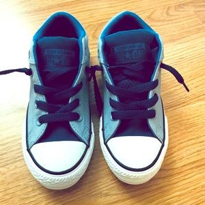 💥SOLD💥 NWT Converse shoes